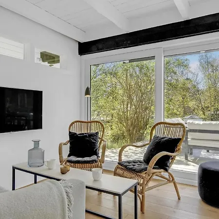 Stunning In With Wifi Vejby