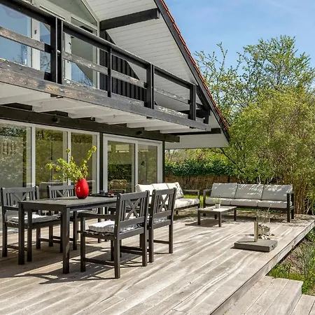 Nyaraló Stunning In With Wifi Vejby